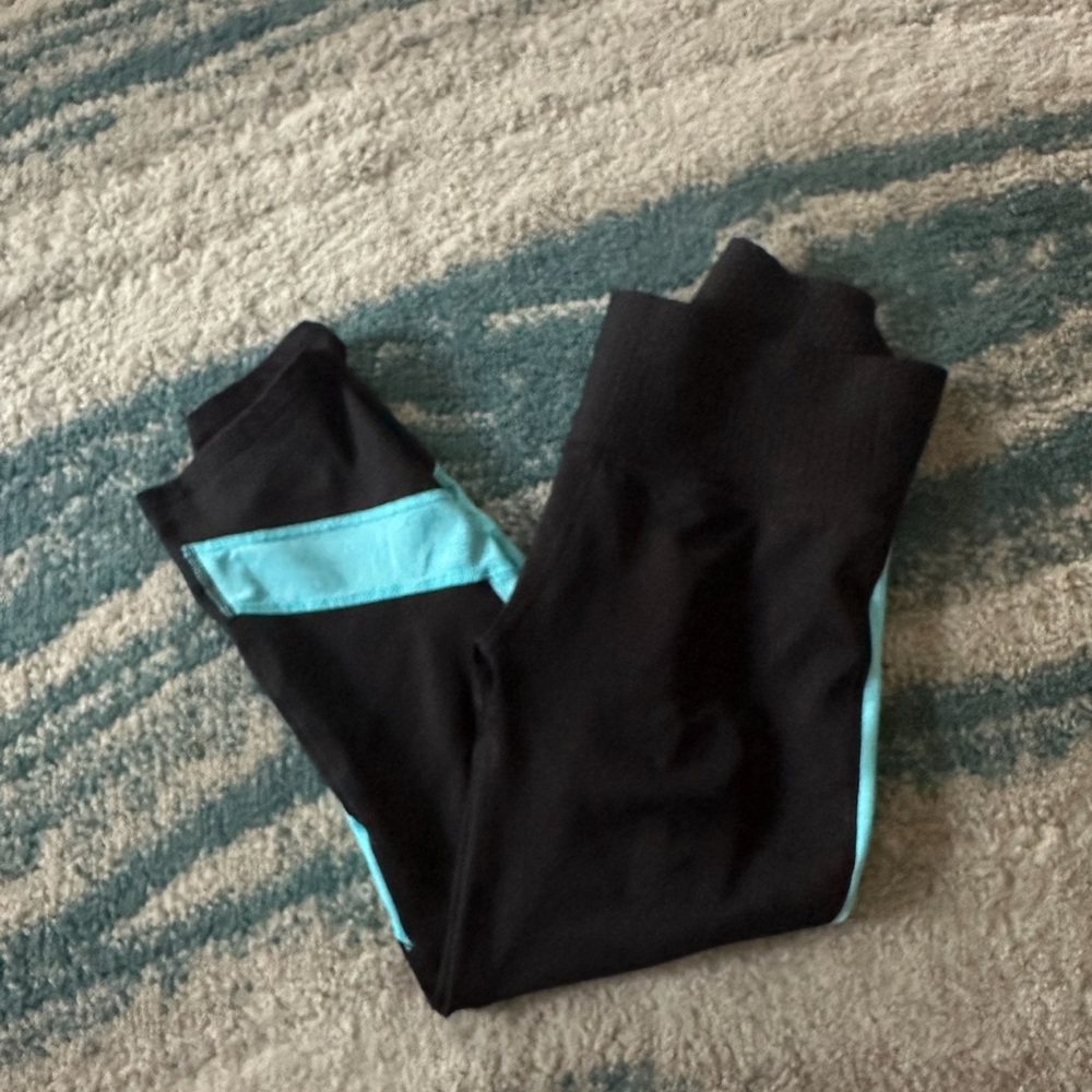 Workout pants